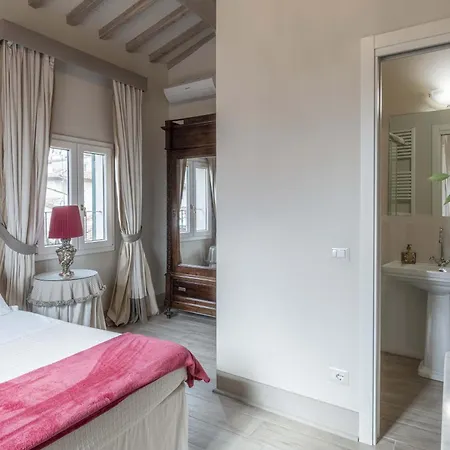 David - Michelangelo