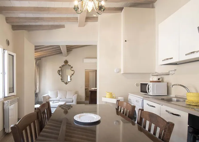 David - Michelangelo *