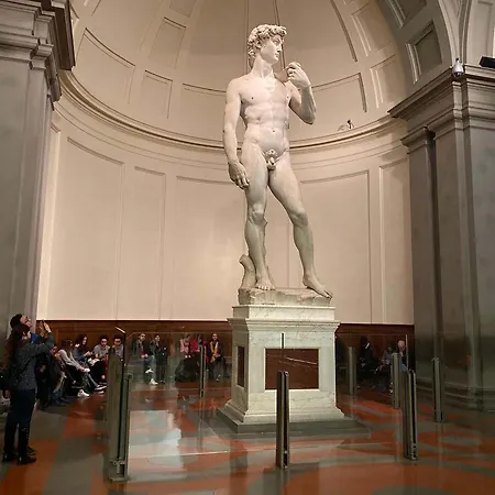 David - Michelangelo